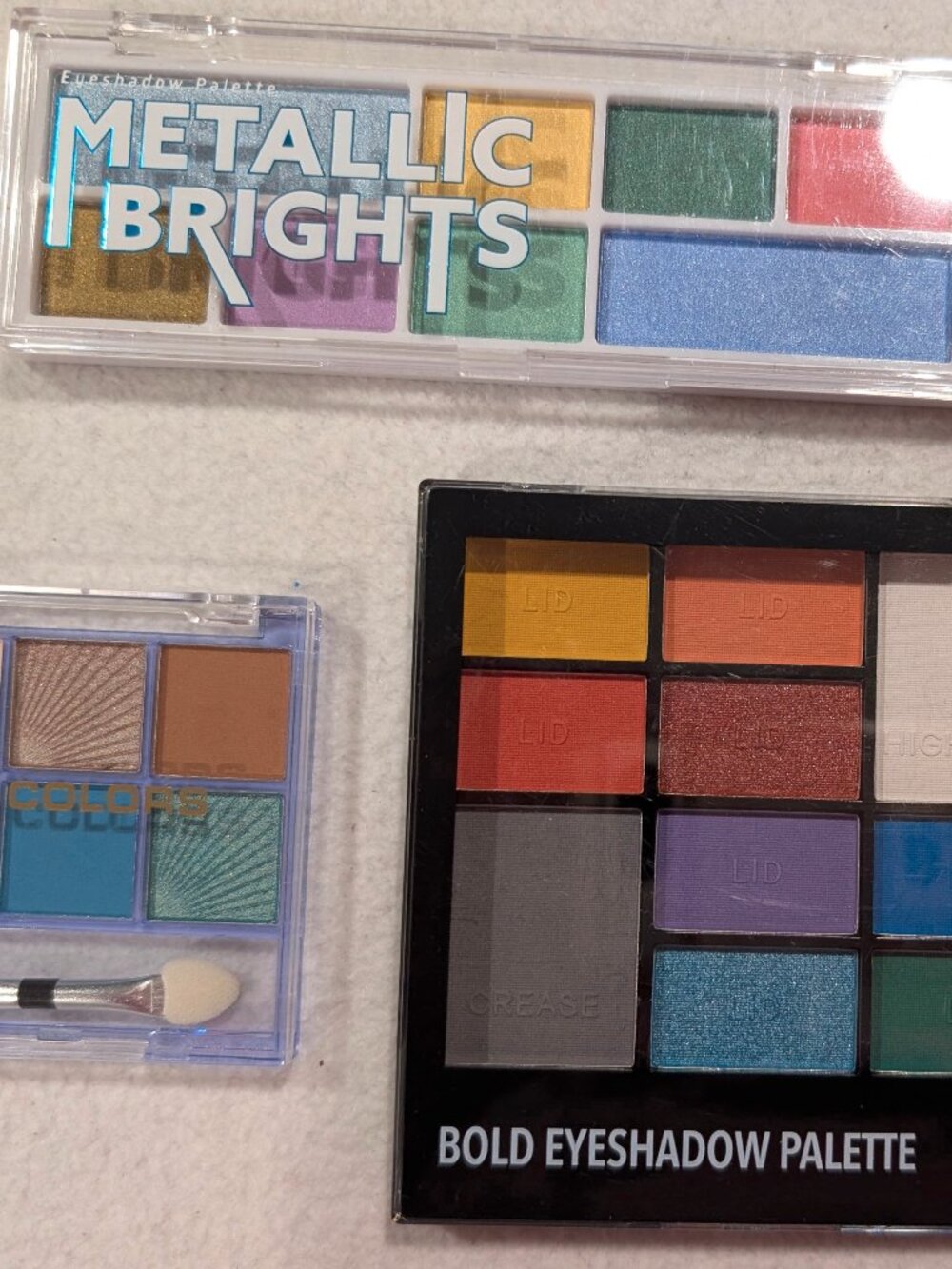 NWOB Eyeshadow Palette Lot 3 Metallic Brights LA Colors Bold Glam